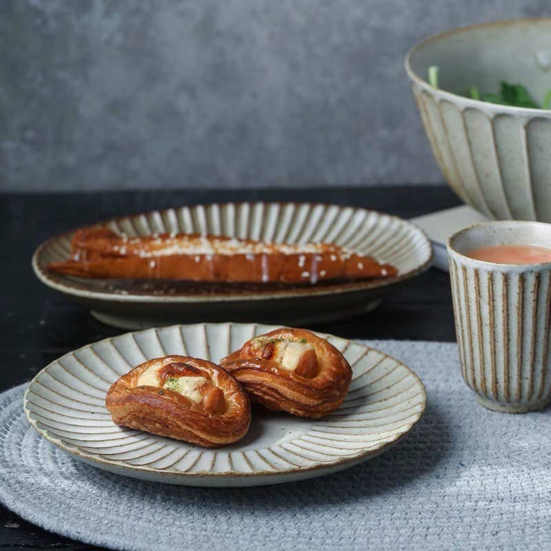 Gohobi handmade ceramic plate Japanese style tableware stone: 17.7