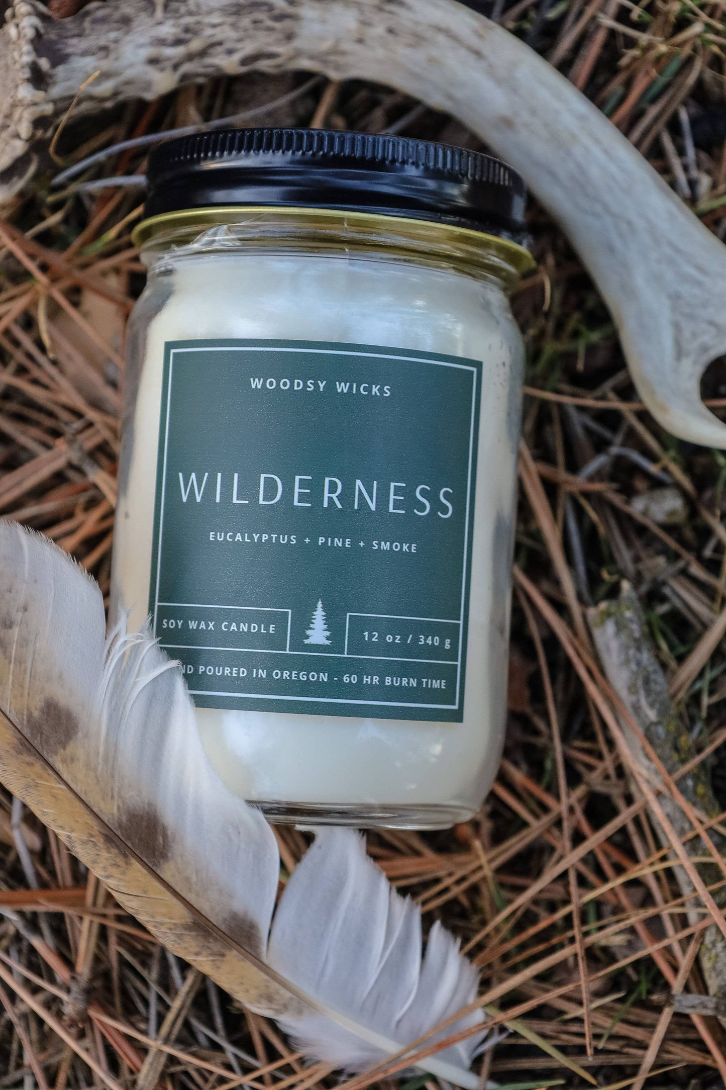 Wilderness Candle Soy Wax Candle - Non-Toxic -tree sent: Wood Wick / 4oz